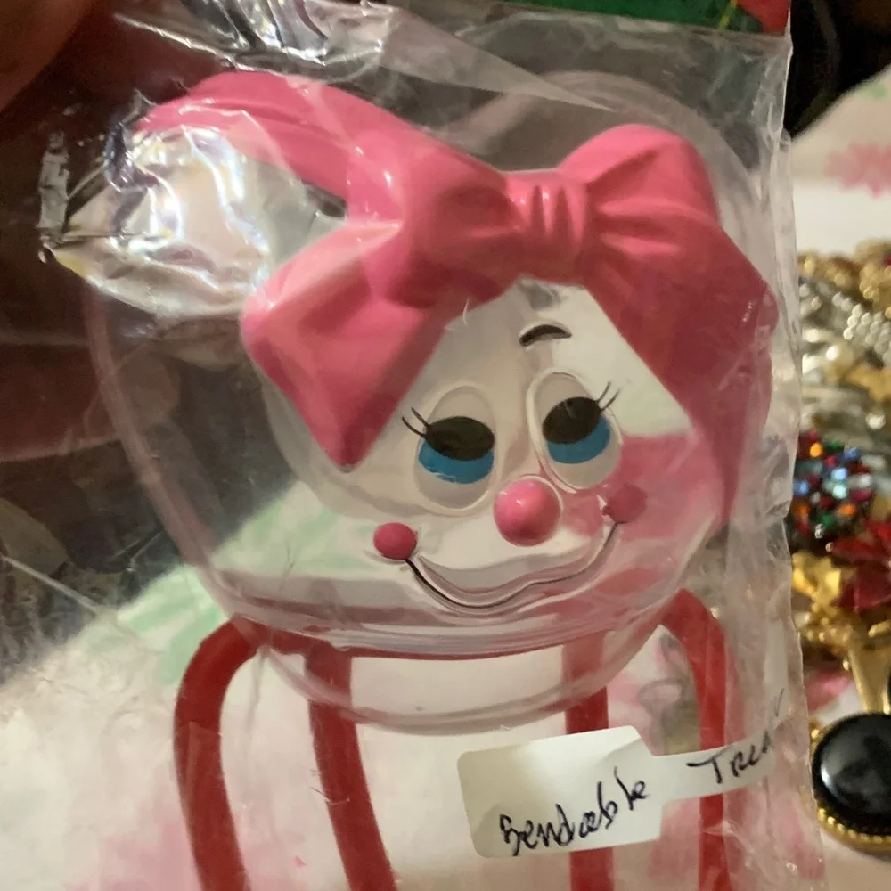 Easter Bendable Treat Container - Pink Bow